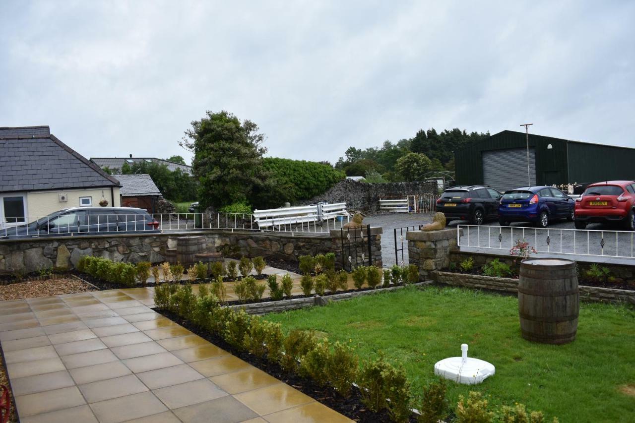 Taldrwst Farmhouse Beaumaris Dış mekan fotoğraf